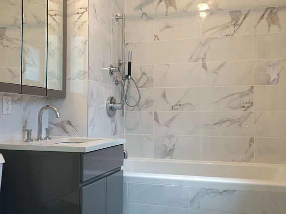 5th image of 224 Wythe Ave APT 66C
