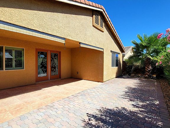 5th image of 8327 Spectacle Reef Ave