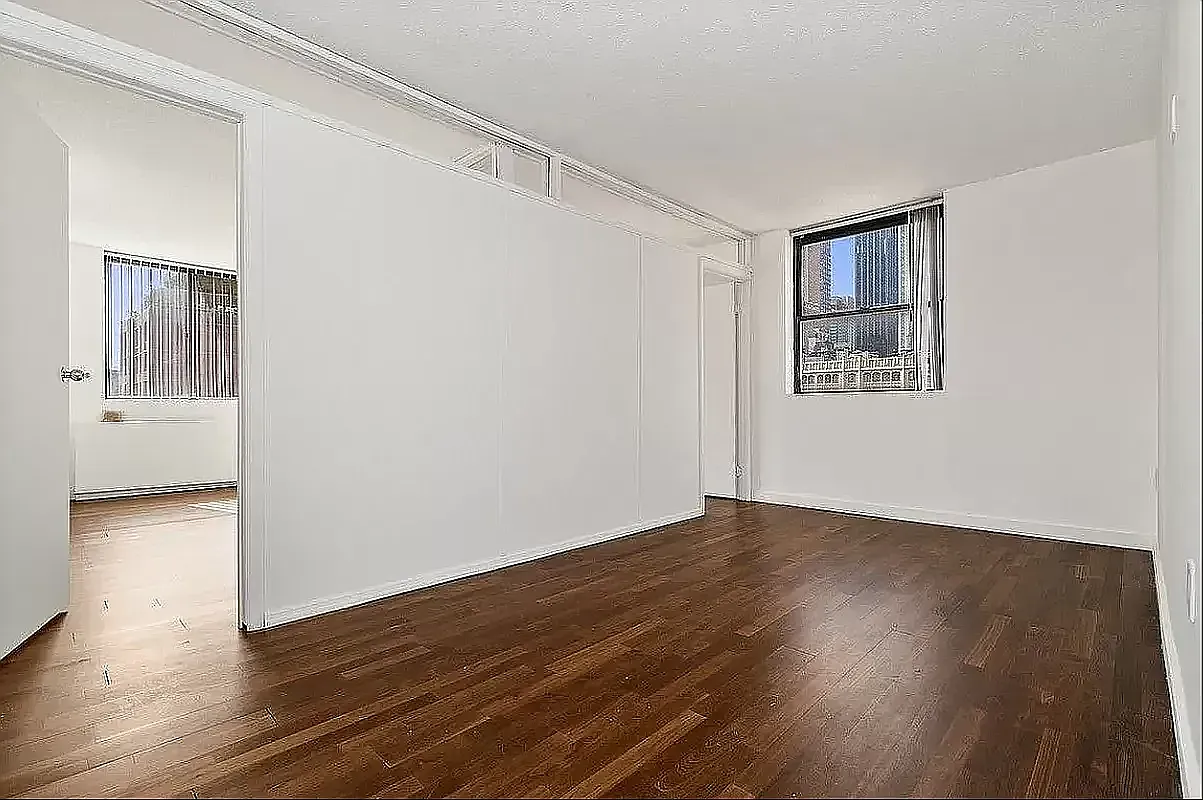 184 Lexington Avenue — Photo 1