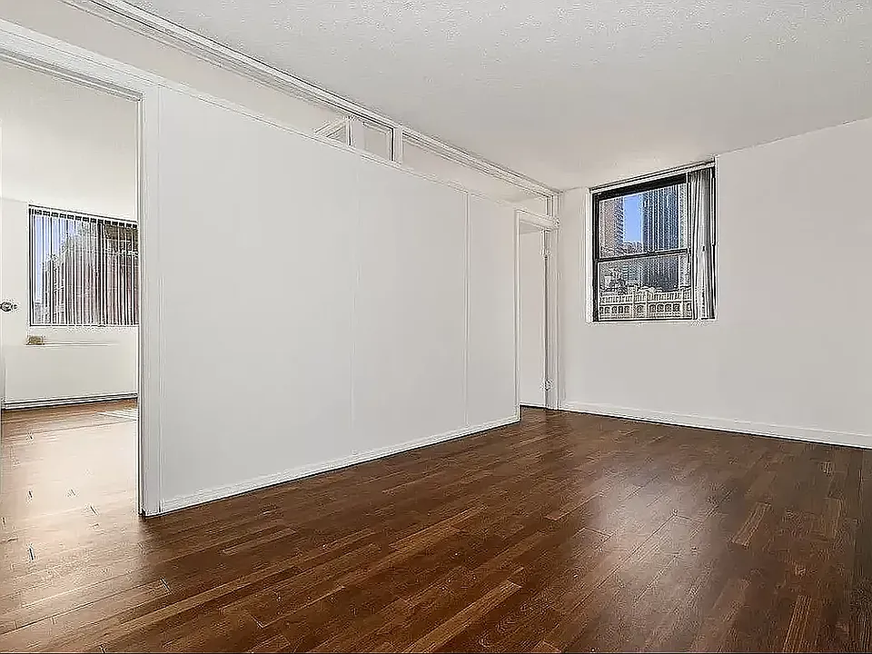 184 Lexington Ave #10E