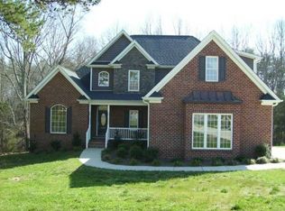 4392 Hollow Hill Rd, Kernersville, NC 27284