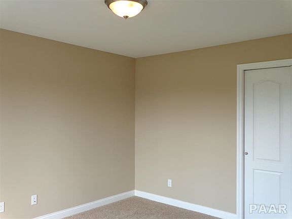 3rd image of 4216 W Thistlewood Ct