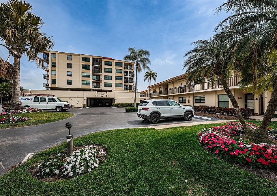 1st image of 6180 SUN BOULEVARD #302