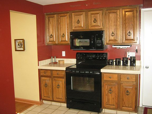 3rd image of 86 Willow Pond Way