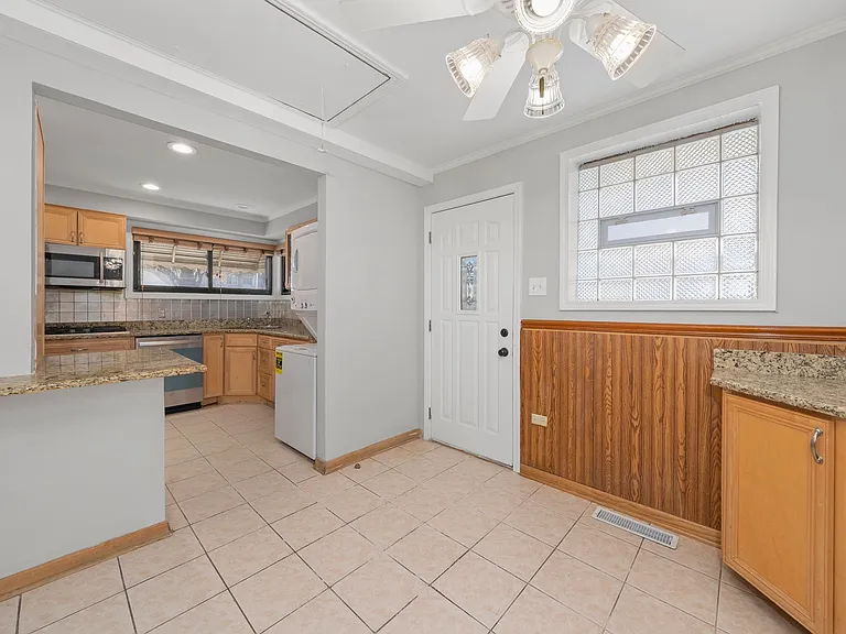 9661 S Van Vlissingen Rd — Photo 3