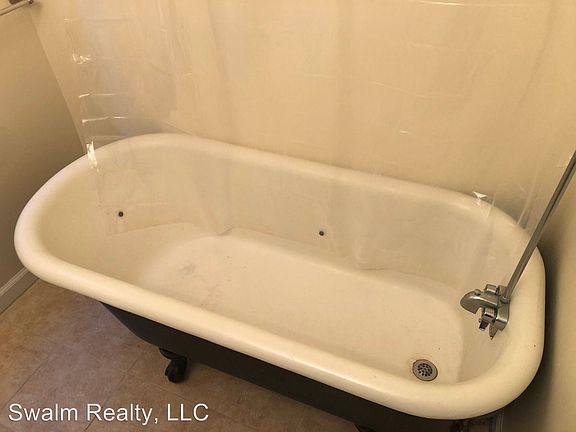 5th image of 306 N Shipley St APT 1A