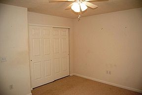 3rd image of 606 Buena Vista Dr