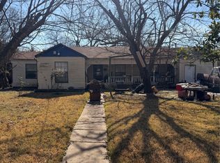 114 E Park Place Dr, Lancaster, TX