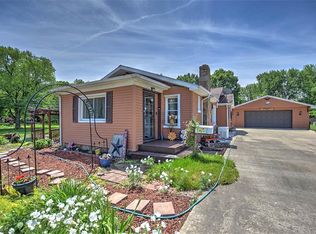 715 E Elm Ave, Decatur, IL 62526