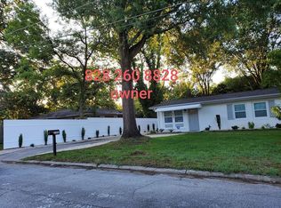 2305 Westhaven Dr, Greensboro, NC 27403