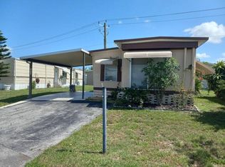 4200 70th Ct N #1114, West Palm Beach, FL 33404