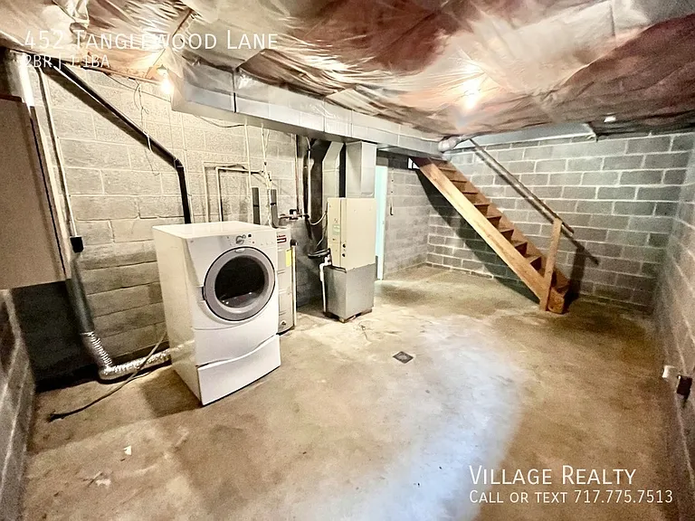 452 Tanglewood Ln — Photo 88