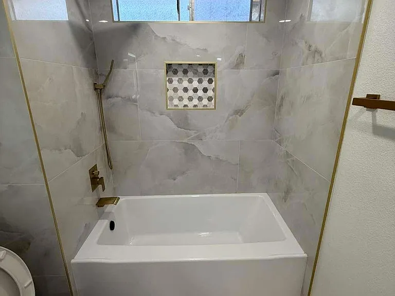 9586 Carroll Canyon Rd #264 — Photo 7
