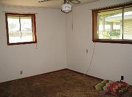 2nd image of 402 Indian Mound Rd