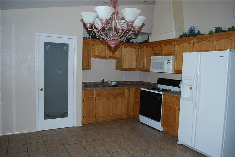 2nd image of 9563 E 34th Ln