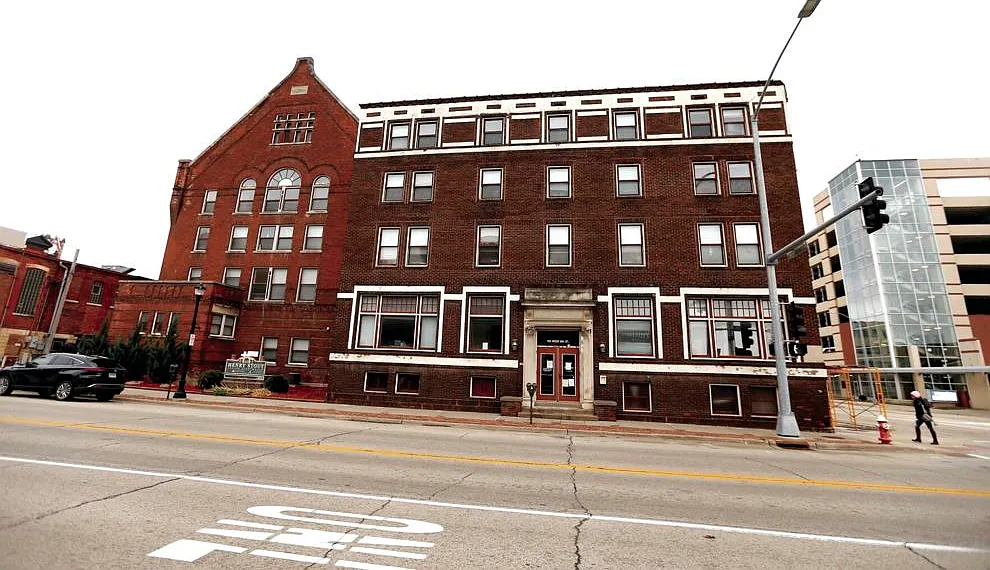 Henry Stout Senior Apartments — Photo 1