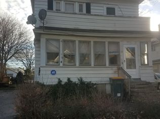 251 Parkway APT 1, Rochester, NY 14608