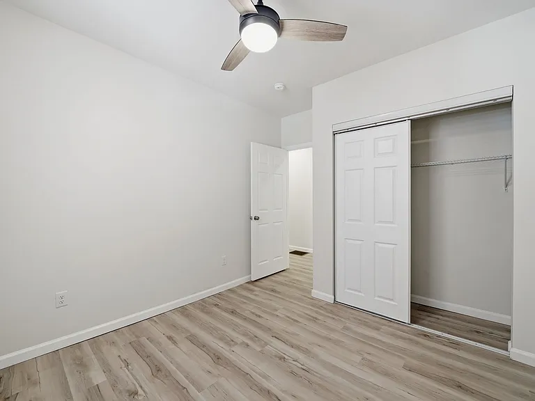 4257 Norfolk Ave #1W — Photo 10