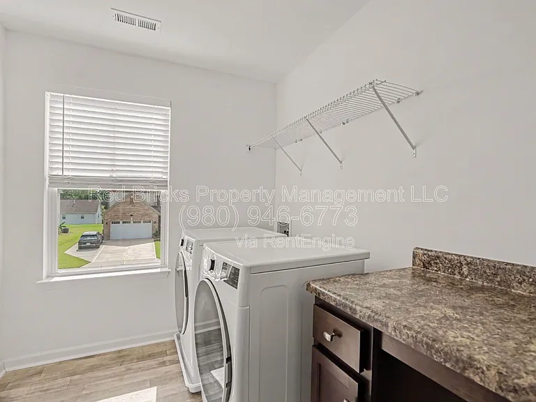7650 Fenn Way — Photo 25