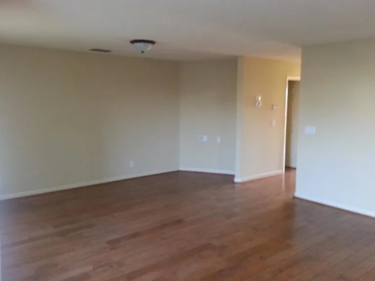203 Shafer Ave — Photo 4