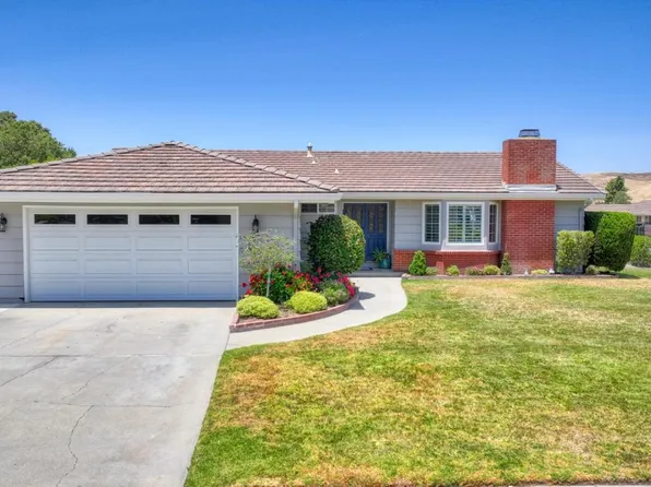 22800 Bravo Pl, Salinas, CA 93908