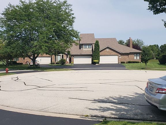 2nd image of 10528 Brookridge Ct