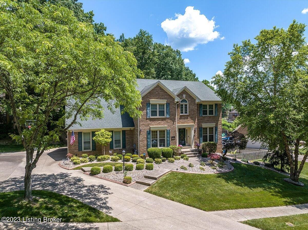 9501 Holiday Dr, Louisville, KY 40272 Zillow
