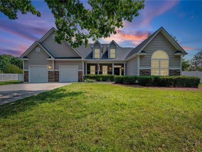 132 Lakepoint Dr, Bermuda Run, NC, 27006