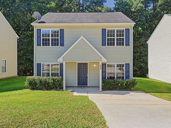2nd image of 2818 Herndon Village Way