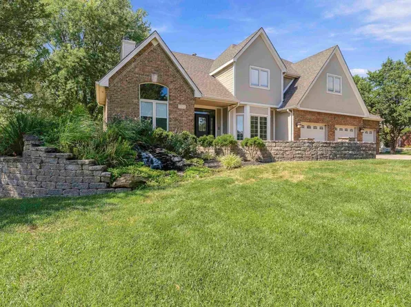 1213 Greystone Pl, Manhattan, KS 66503