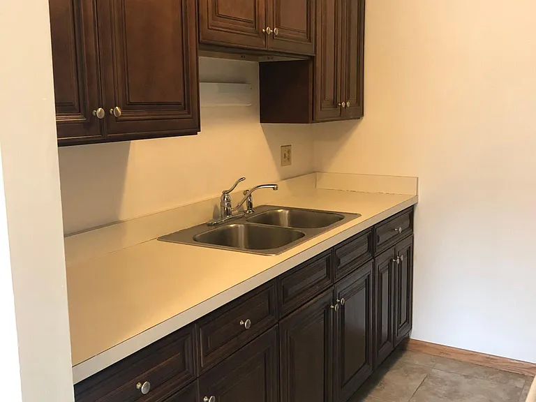 1005 Quail Dr #202 — Photo 1