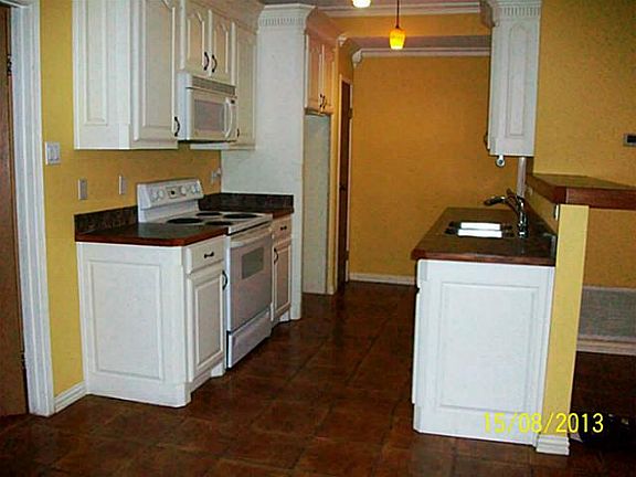 5th image of 231 Teakwood Ln