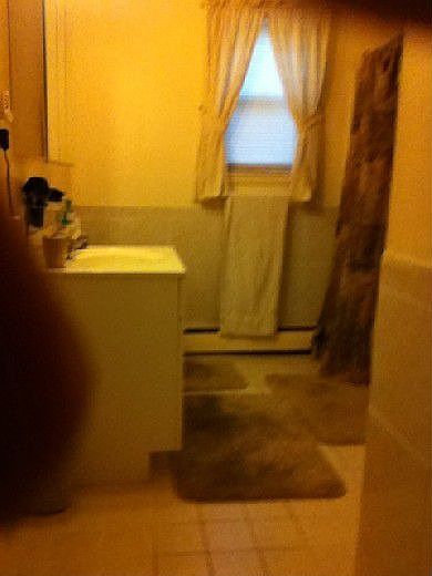 2nd image of 21 York Dr APT 4A