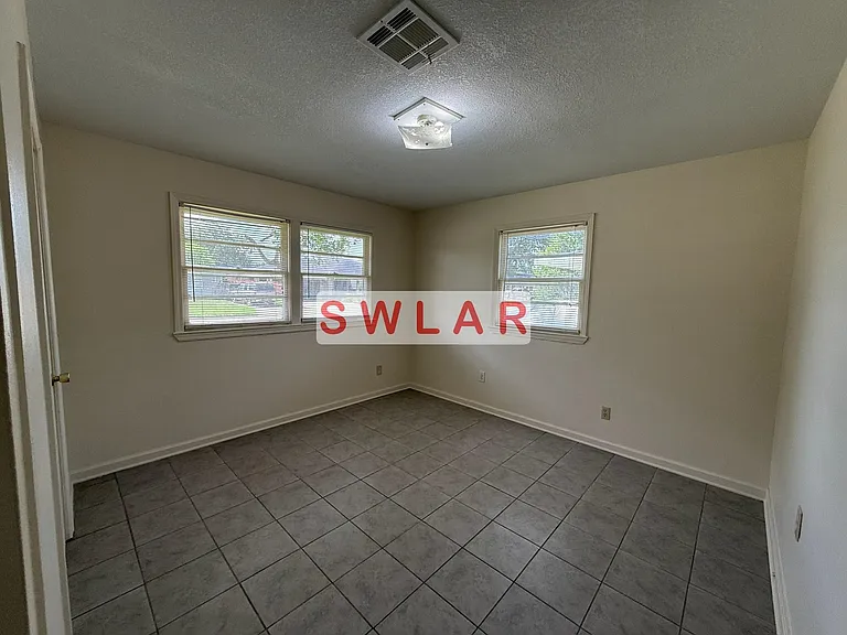 3542 Monroe St — Photo 16