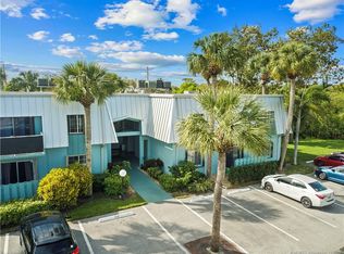 950 S Kanner Hwy APT E3, Stuart, FL 34994
