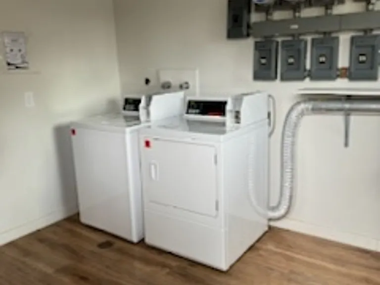 216 S 100 W #8 — Photo 7