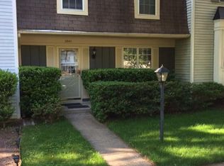 6040 Meyers Landing Ct, Burke, VA 22015