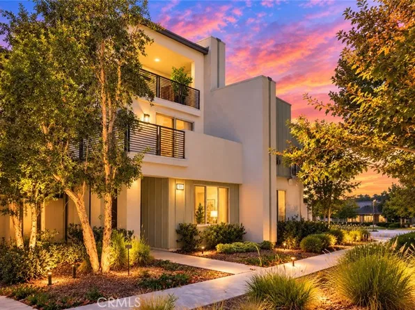111 Frame, Irvine, CA 92618