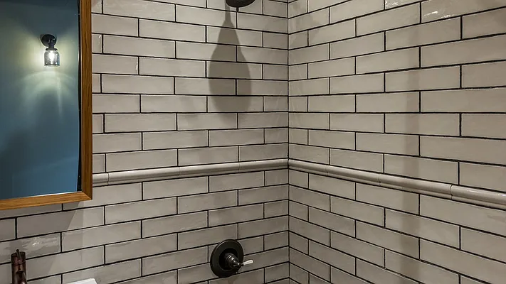 Rented by Nooklyn NYC LLC | media 36