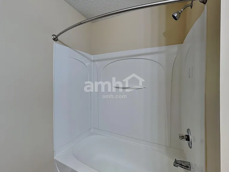 8193 Tasman Dr — Photo 20