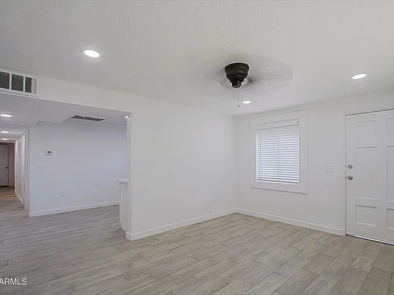 5123 N 17th Ave #2 — Photo 9