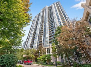 10 Northtown Way #2510, Toronto, ON M2N 7L4