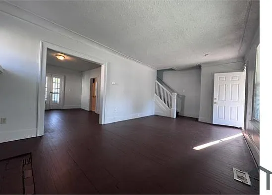 2474 Fullerton St — Photo 3