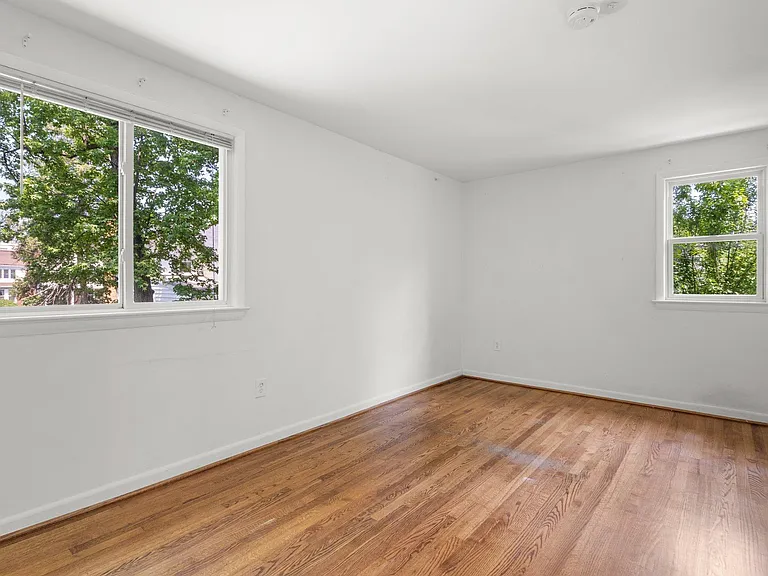 7304 Dickinson Ave #4 — Photo 3