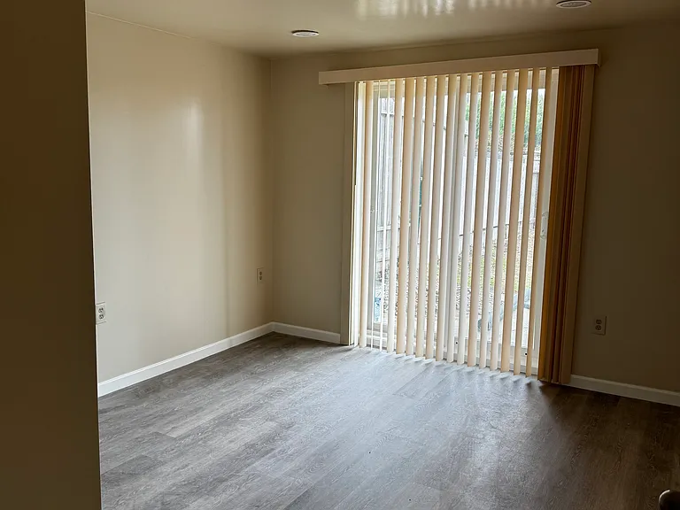 237 Lobos St — Photo 15