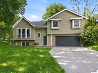 14019 S 32nd Ave, Bellevue, NE 68123