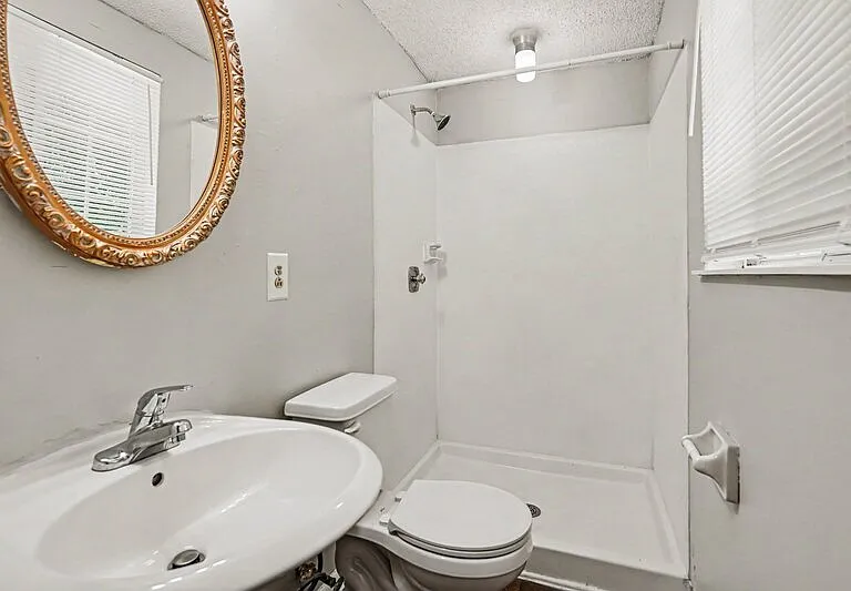 6201 Turtle Neck Ln — Photo 12
