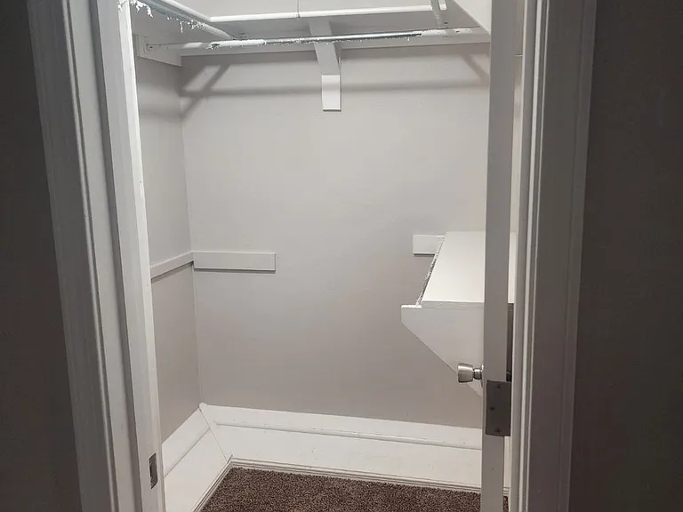 3001 Matador Dr NE — Photo 10