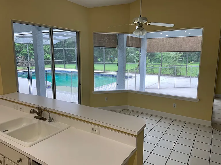 2600 Crescent Lake Ct — Photo 11