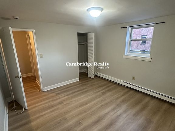 5th image of 69 Chiswick Rd #1T